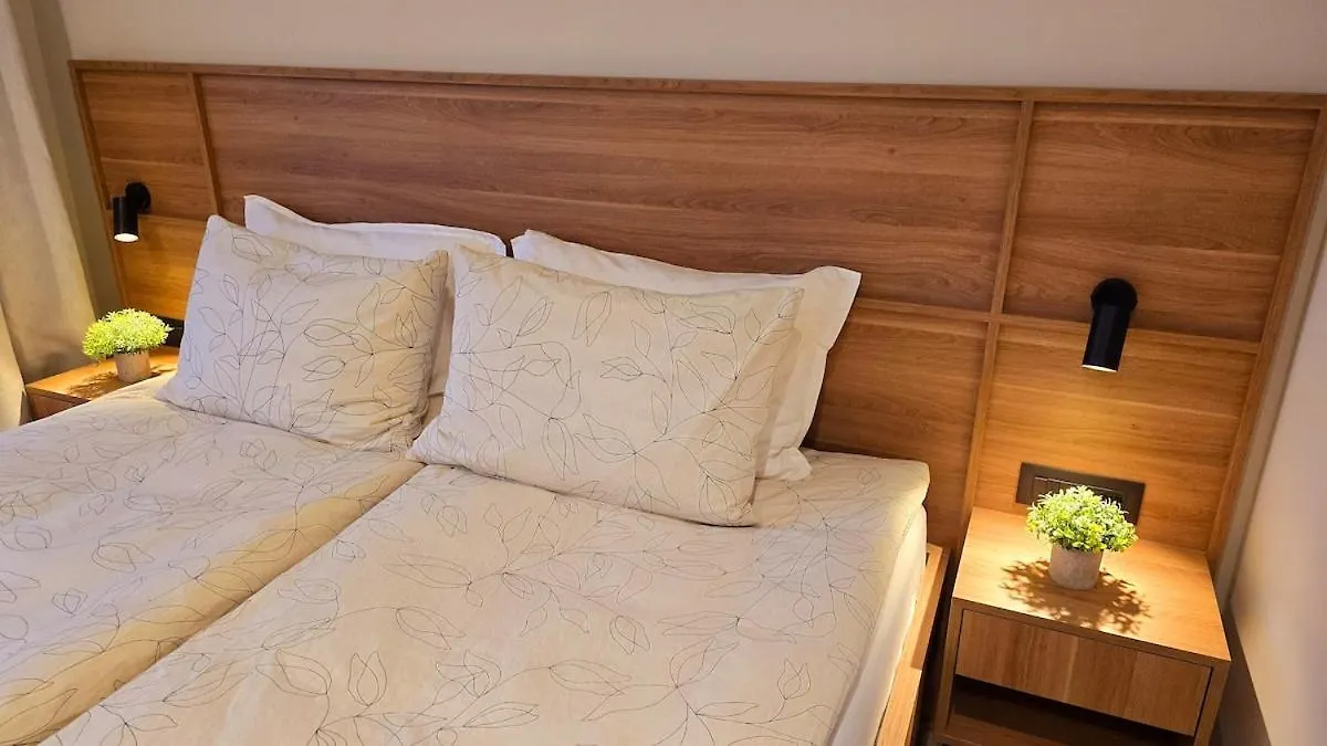 Gorgeous Sunset Villa Walkable To The Sea  Poreč