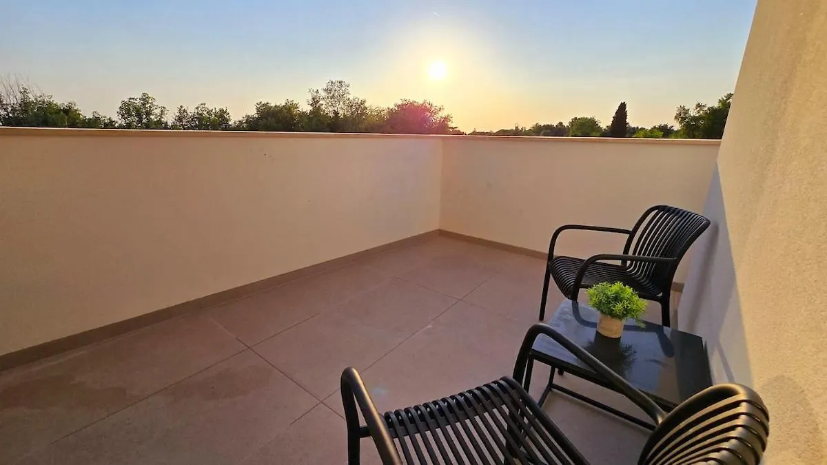 Gorgeous Sunset Villa Walkable To The Sea Kroatien