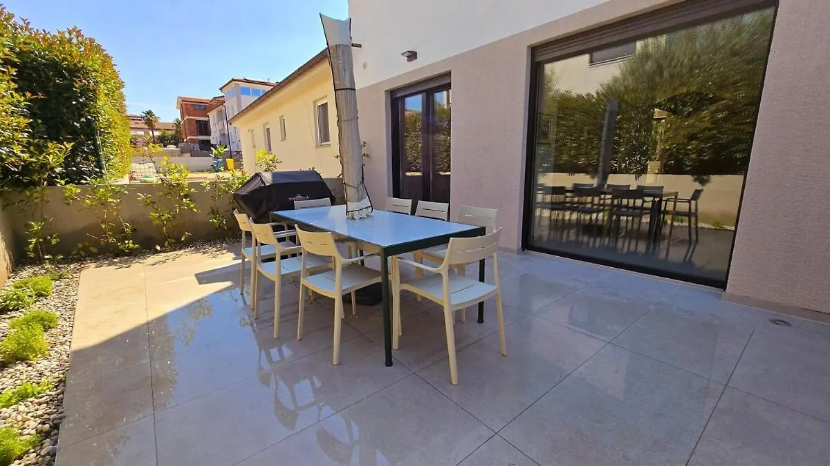 Gorgeous Sunset Villa Walkable To The Sea Kroatien